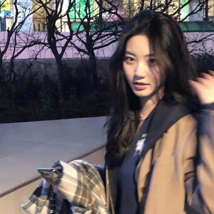 悬崖下的妻子